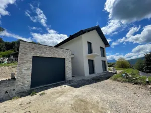 GF FAÇADES à Méry