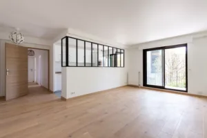New Home Bâtiment à Saint-Maur-des-Fossés