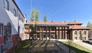 Charles & Vigouroux à Brives-Charensac