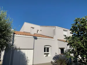 Rhino Facades à Cournonsec