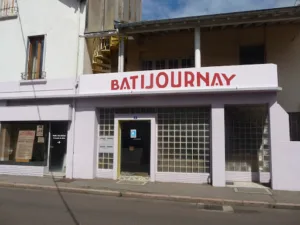 BATIJOURNAY à Chauffailles
