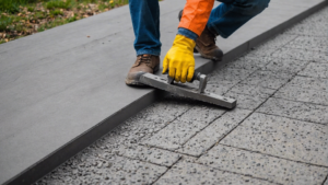 Découvrez combien il vous en coûtera pour couler une dalle en béton au mètre carré ! Allons droit au but sur le coût de ce projet de construction essentiel. Coût moyen du béton au m² Le coût moyen du béton […]